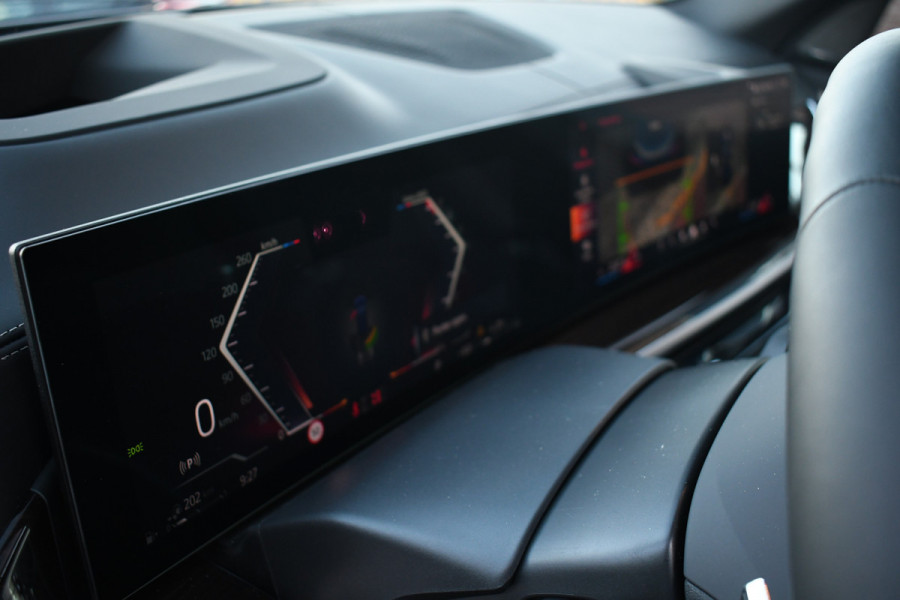 BMW X5 xDrive50e M-Sport Pro Pano Massage+koel Trekh ACC 360 H/K Shadow