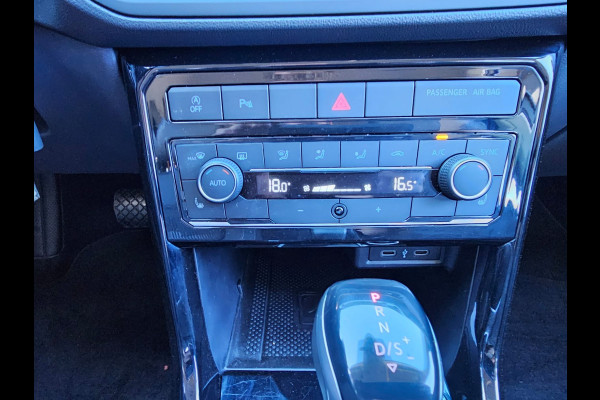 Volkswagen T-Cross 1.0 TSI Style | Automaat | LED | Stoelverwarming | App-connect | ACC | Blind spot | Black Design pakket |