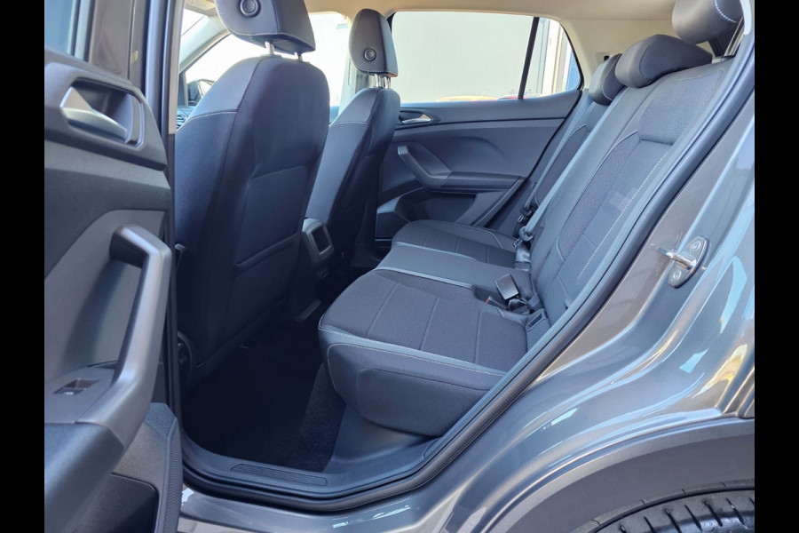 Volkswagen T-Cross 1.0 TSI Style | Automaat | LED | Stoelverwarming | App-connect | ACC | Blind spot | Black Design pakket |