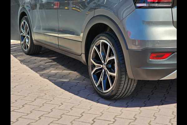 Volkswagen T-Cross 1.0 TSI Style | Automaat | LED | Stoelverwarming | App-connect | ACC | Blind spot | Black Design pakket |