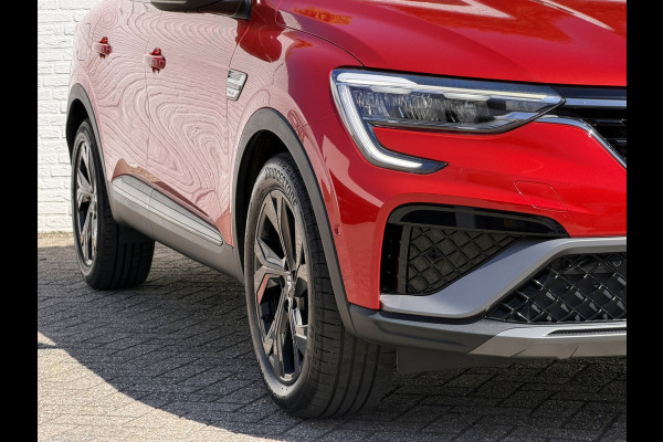 Renault Arkana 1.6 E-Tech Hybrid R.S. Line Camera + PDC Stoel-Stuur verwarming Carplay Navigatie Elektrische stoelen