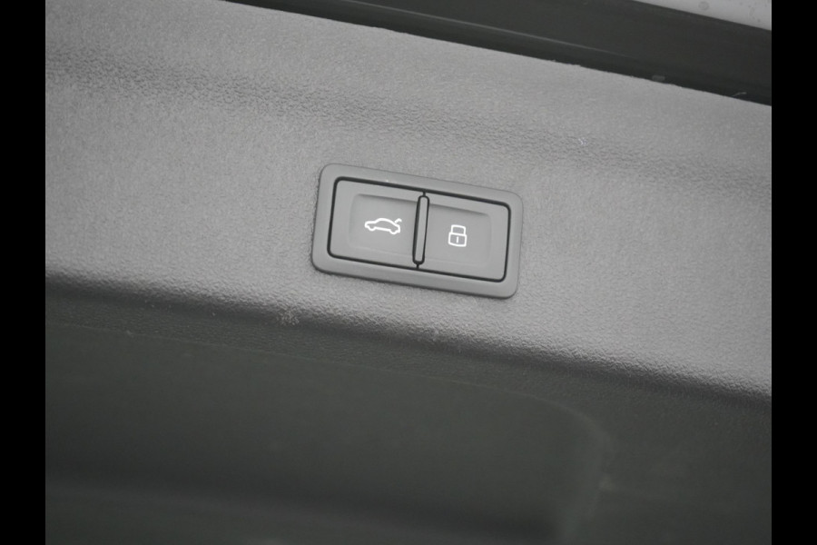 Audi A6 Avant 50 TFSI e Quattro 2x S Line PHEV 300pk Dealer O.H. | Trekhaak Af Fabriek | Panodak | Head Up | Adaptive Cruise | Matrix LED | Bang & Olufsen | Lederen Comfortzetels Memory & Ventilatie | Camera | Keyless | Blis | 20"L.M | Plug In Hybrid |