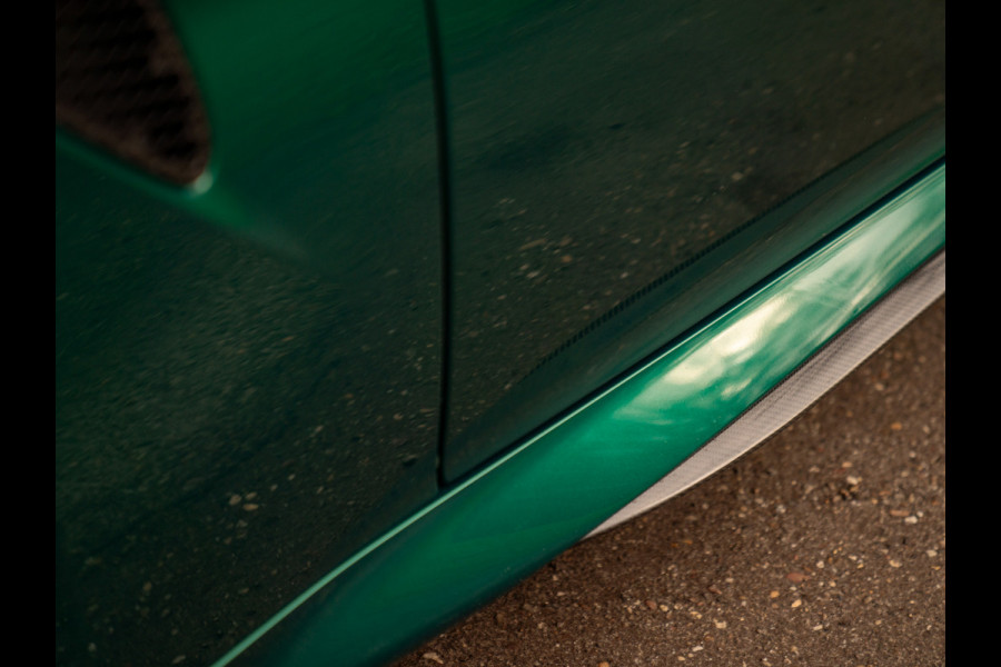 Alfa Romeo Giulia 2.9 V6 Quadrifoglio | Akrapovic | Carbon stoelen | Harman/Kardon | Facelift | Adapt. cruise