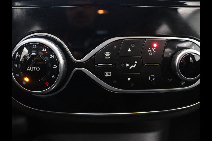 Renault Captur TCe Intens 150pk Camera | Cruise | Navi | Parkeersens. v+a | Trekhaak