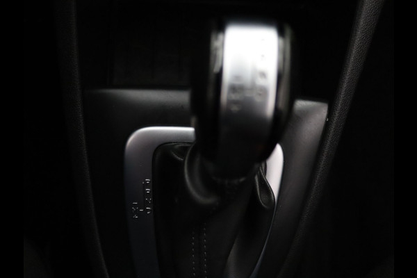 Renault Captur TCe Intens 150pk Camera | Cruise | Navi | Parkeersens. v+a | Trekhaak