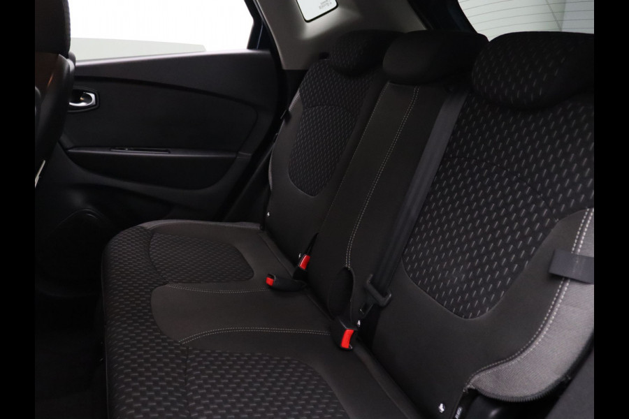 Renault Captur TCe Intens 150pk Camera | Cruise | Navi | Parkeersens. v+a | Trekhaak