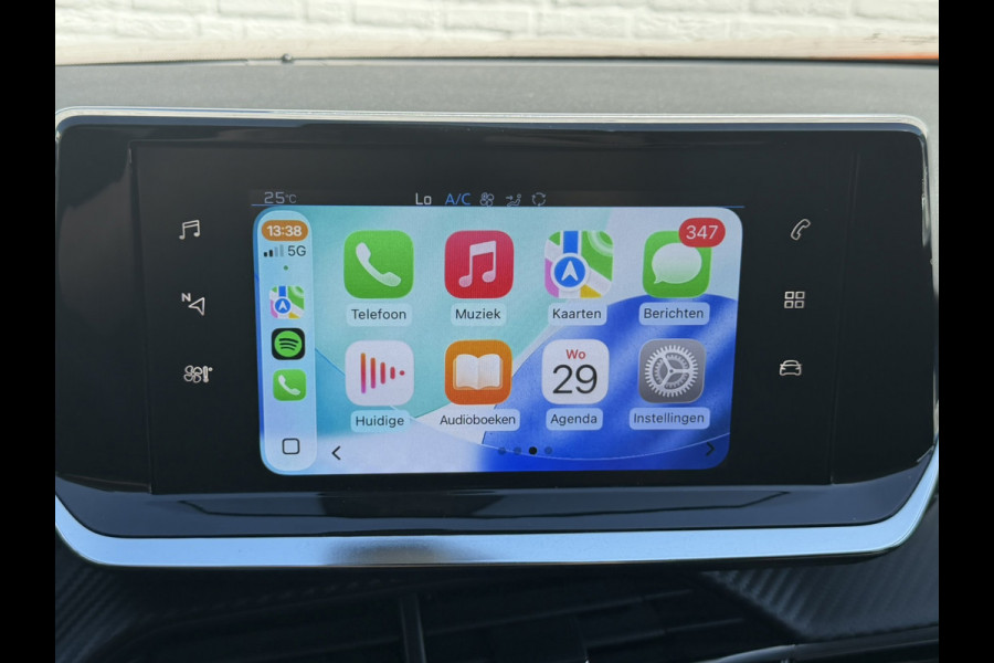 Peugeot 2008 1.2 PureTech Automaat Camera Cruise Clima Navigatie Carplay Lane Assist Led