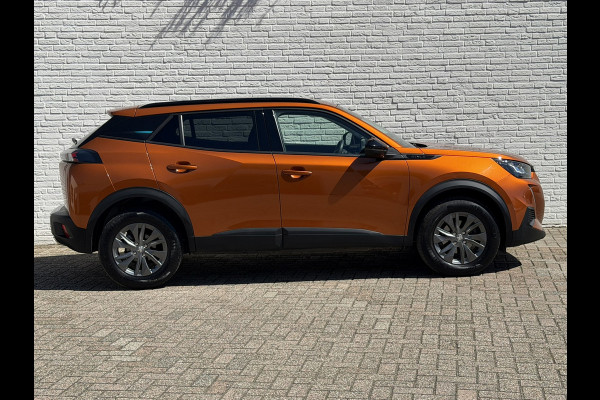 Peugeot 2008 1.2 PureTech Automaat Camera Cruise Clima Navigatie Carplay Lane Assist Led