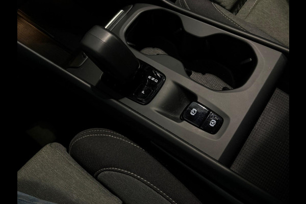 Volvo XC40 T5 Aut. Plug-in Hybrid Bright Parkeercamera Keyless 262pk