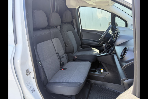 Mercedes-Benz eCitan 51 kWh / L2H1 / TREKHAAK / 3-ZITS / **7.812 KM!!** / CAMERA / CRUISE / ECC / CARPLAY