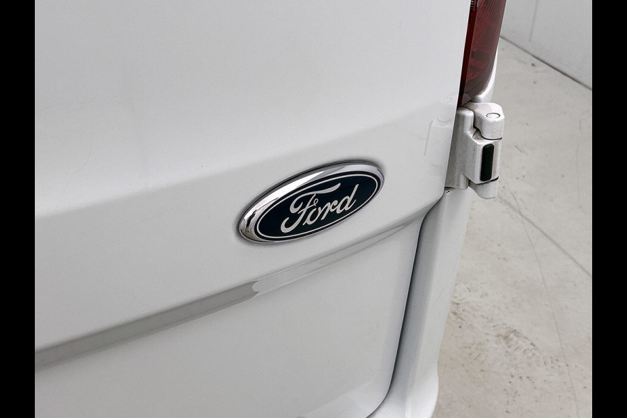 Ford Transit Custom 320 2.0 TDCI Automaat 131PK L2H1 / 2x Schuifdeur / Trekhaak / Pdc.+Camera / Safety & Comfort Pack / Navigatie /