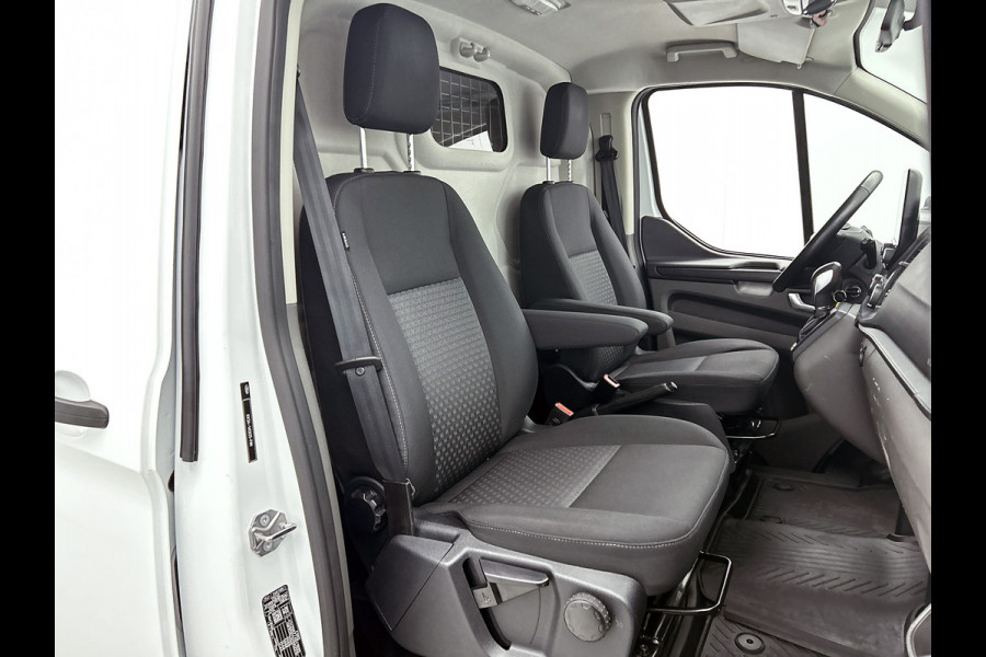 Ford Transit Custom 320 2.0 TDCI Automaat 131PK L2H1 / 2x Schuifdeur / Trekhaak / Pdc.+Camera / Safety & Comfort Pack / Navigatie /