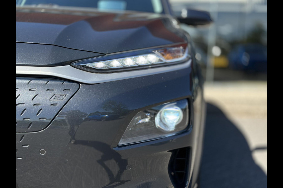 Hyundai Kona EV Limited 64 kWh | SOH: 95,3% | Leder | Full LED | Camera | Blindspot | Navi | Climate | Adaptive CC |