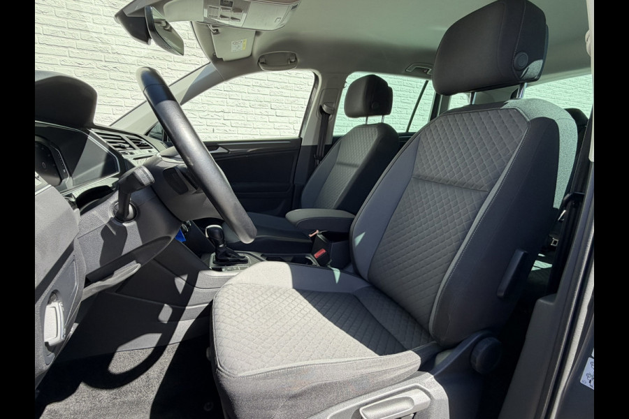 Volkswagen Tiguan 1.5 TSI ACT Highline R-Line Automaat Pdc V+A Dab+ Carplay Adapt Cruise Navigatie Led