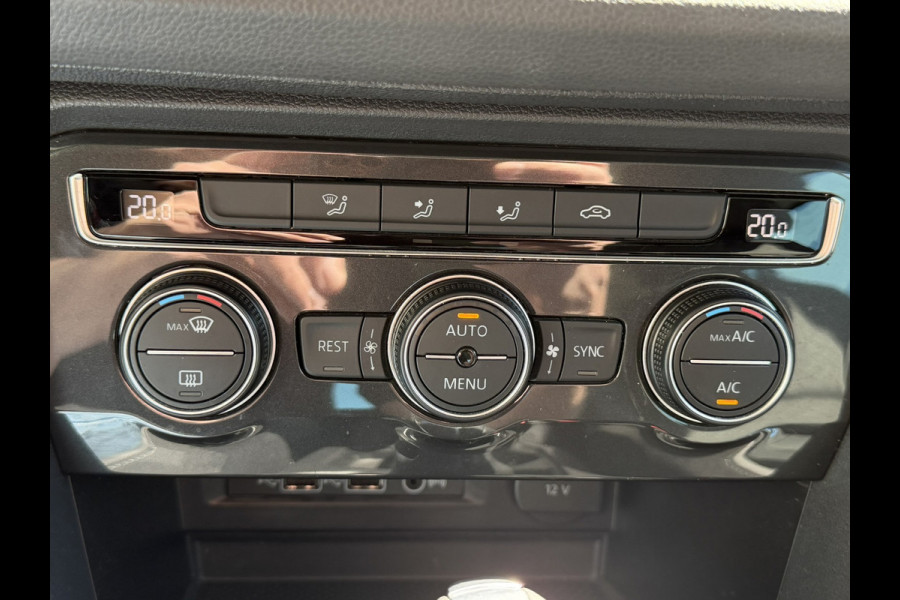 Volkswagen Tiguan 1.5 TSI ACT Highline R-Line Automaat Pdc V+A Dab+ Carplay Adapt Cruise Navigatie Led
