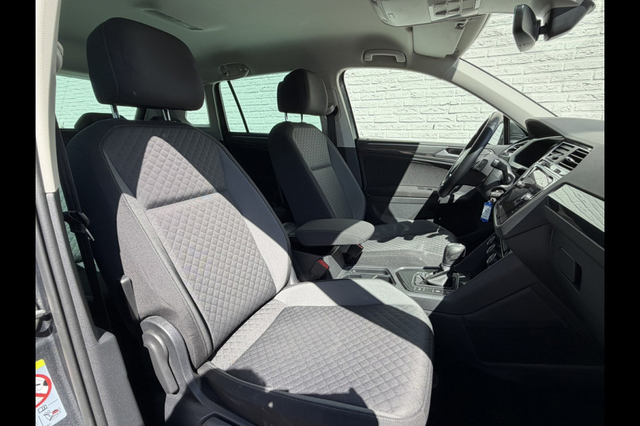 Volkswagen Tiguan 1.5 TSI ACT Highline R-Line Automaat Pdc V+A Dab+ Carplay Adapt Cruise Navigatie Led