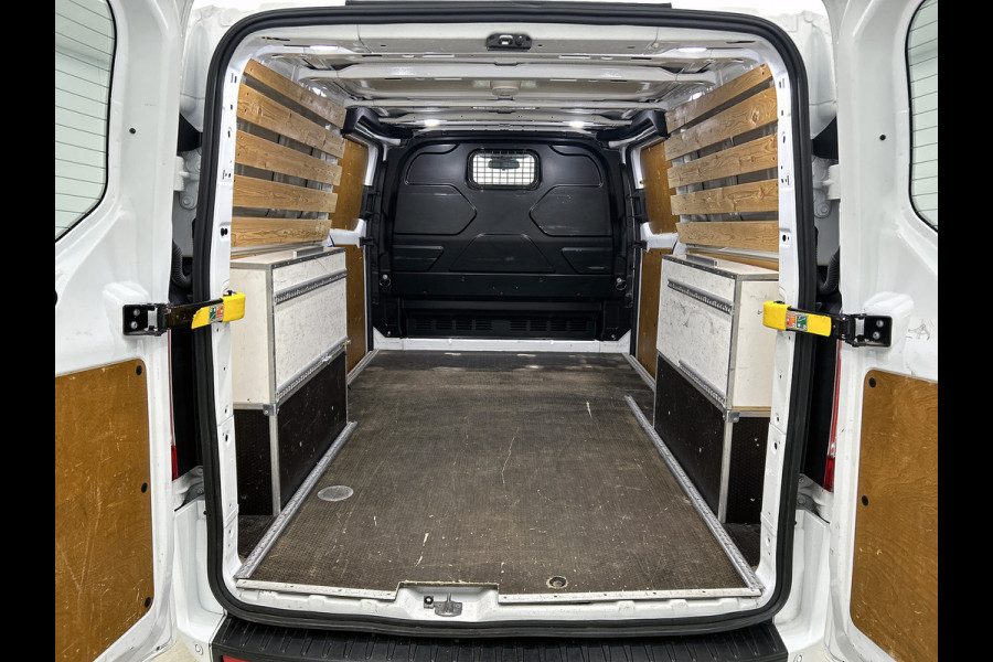 Ford Transit Custom 320 2.0 TDCI Automaat 131PK L2H1 / 2x Schuifdeur / Trekhaak / Pdc.+Camera / Safety & Comfort Pack / Navigatie /