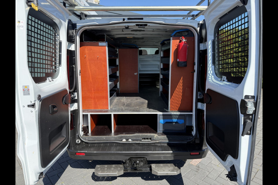 Renault Trafic 2.0 dCi 145 PK / AUTOMAAT / L1H1 / 2x SCHUIFDEUR / SORTIMO INRICHTING / TREKHAAK / IMPERIAAL