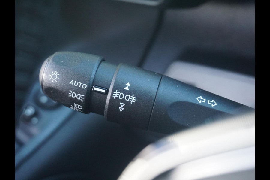 Peugeot e-Partner L1 50 kWh | 0% rente | 8 jaar garantie | Pakket Winter | betimmering | Eco LED koplampen | rijklaarprijs