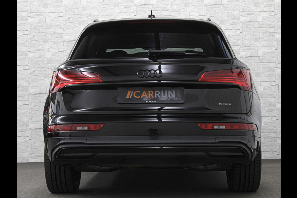 Audi Q5 50 TFSI e 300PK | Luchtvering | B&O Sound | Leder | Carbon | Sportstoelen | Carplay | Zwarte Hemel | Standkachel | Stoelverwarming | 3-Zone Clima | Black-Optic | Zonwering | Virtual Cockpit | LED | Autom. Achterklep | Bovag Garantie |