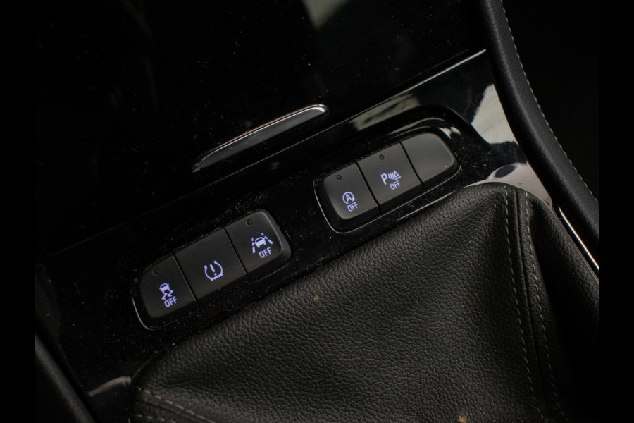 Opel Grandland X 1.2 Turbo Innovation Sport (APPLE CARPLAY,NAVI,CAMERA,CLIMATE,CRUISE,GETINT,LED,SPORTSTOELEN,LM VELGEN)