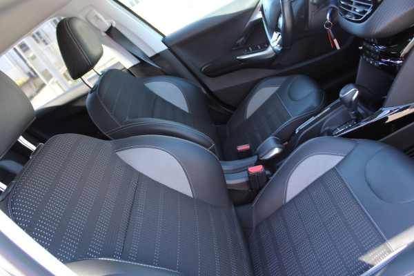 Peugeot 2008 1.2 PureTech Allure automaat BOMVOL OPTIES GOED ONDERHOUDEN