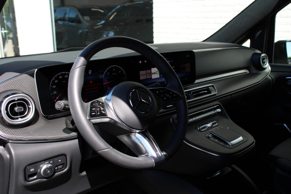 Mercedes-Benz V-Klasse 250d / DC / 4-Matic / AMG / Elec Stoelen / 2x Elec Schuifd / 360 Cam / Burmester / Vol Opties / NIEUWSTAAT