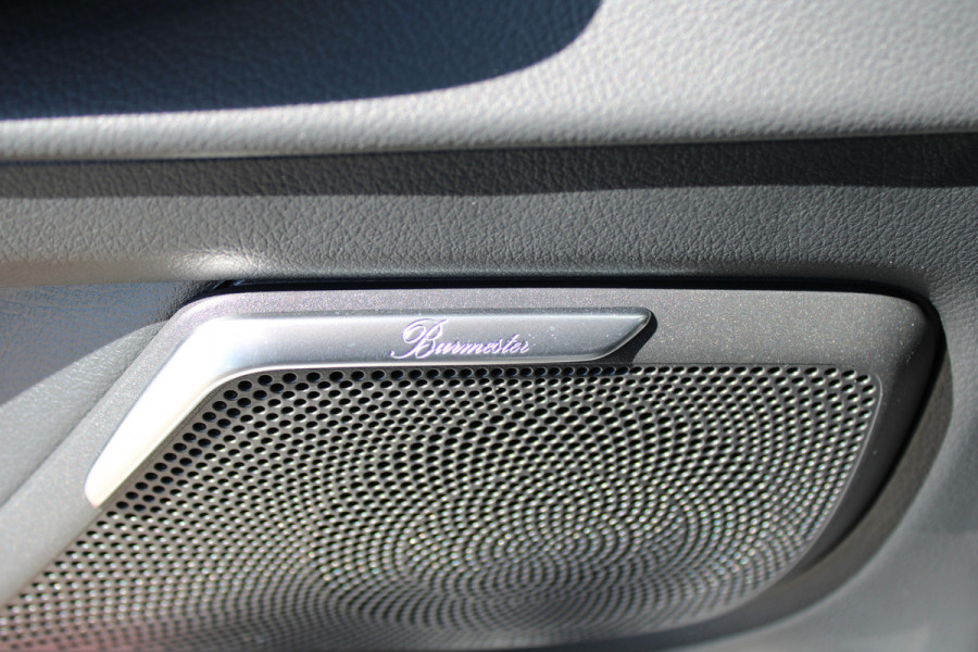 Mercedes-Benz V-Klasse 250d / DC / 4-Matic / AMG / Elec Stoelen / 2x Elec Schuifd / 360 Cam / Burmester / Vol Opties / NIEUWSTAAT