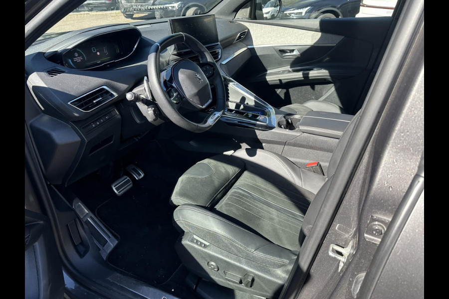 Peugeot 3008 1.6 HYbrid 225 GT Pack Business BOMVOL! | BLACKPACK | ACHTERUITRIJCAMERA | MASSAGE STOELEN | STOELVERWARMING | GEHEUGEN STOELEN | APPLECARPLAY | ELEKT. ACHTERKLEP | FOCAL AUDIO | DODEHOEK | KEYLESS | ADAP. CRUISE | RIJKLAAR MET 12 MND BOVAG GARANTIE |