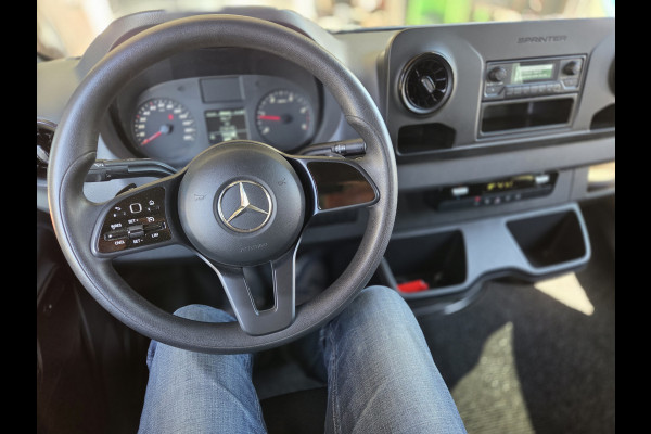 Mercedes-Benz Sprinter Pick-up 150Pk CDI Dubbel Cabine 6-pers. Automaat Trekhaak Cruisecontrol Airco