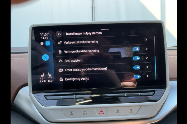 Volkswagen ID.4 Pro 77 kWh 1Eig 360° Pano.dak Stoelverw. iQLight Elec A.klep