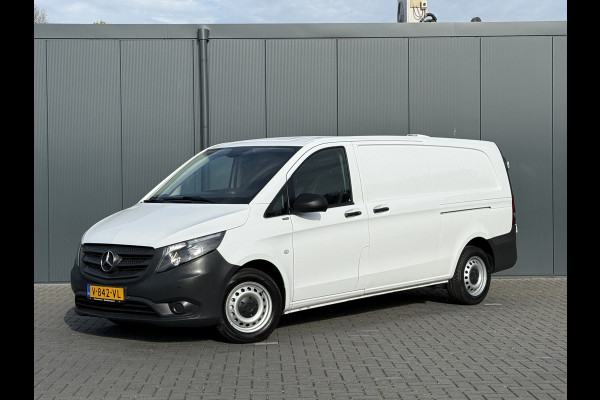 Mercedes-Benz Vito 111 CDI E6 / L3H1 / 2x SCHUIFDEUR / CAMERA / TREKHAAK / PDC VOOR EN ACHTER 3-ZITS / CRUISE