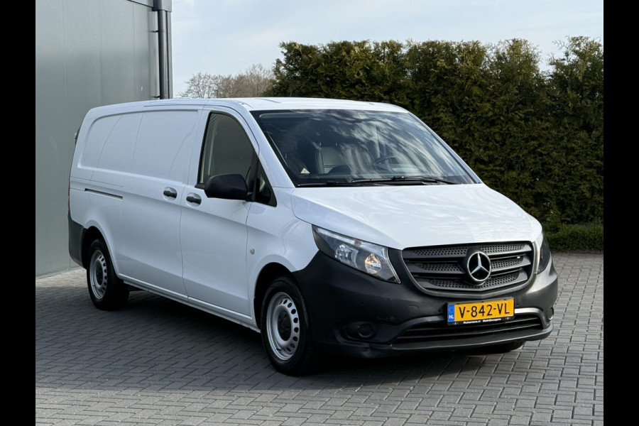 Mercedes-Benz Vito 111 CDI E6 / L3H1 / 2x SCHUIFDEUR / CAMERA / TREKHAAK / PDC VOOR EN ACHTER 3-ZITS / CRUISE