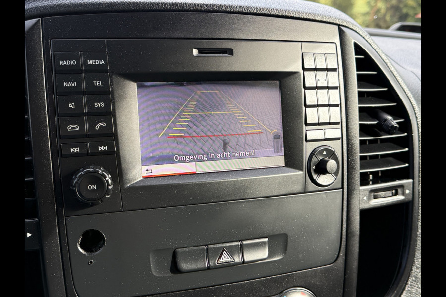 Mercedes-Benz Vito 111 CDI E6 / L3H1 / 2x SCHUIFDEUR / CAMERA / TREKHAAK / PDC VOOR EN ACHTER 3-ZITS / CRUISE
