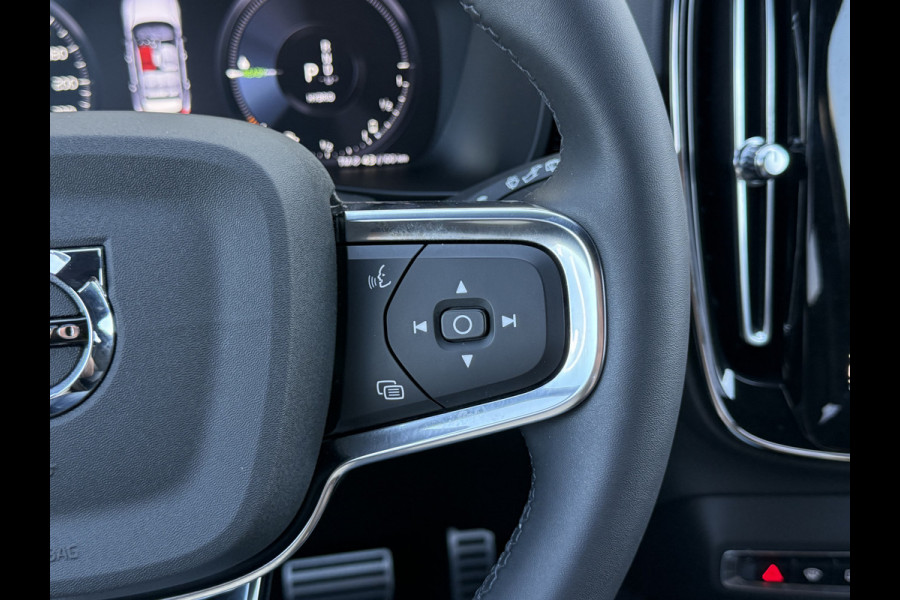 Volvo XC40 1.5 T4 Recharge R-Design | CarPlay | Camera | Keyless | LED | DAB+ | 19 inch