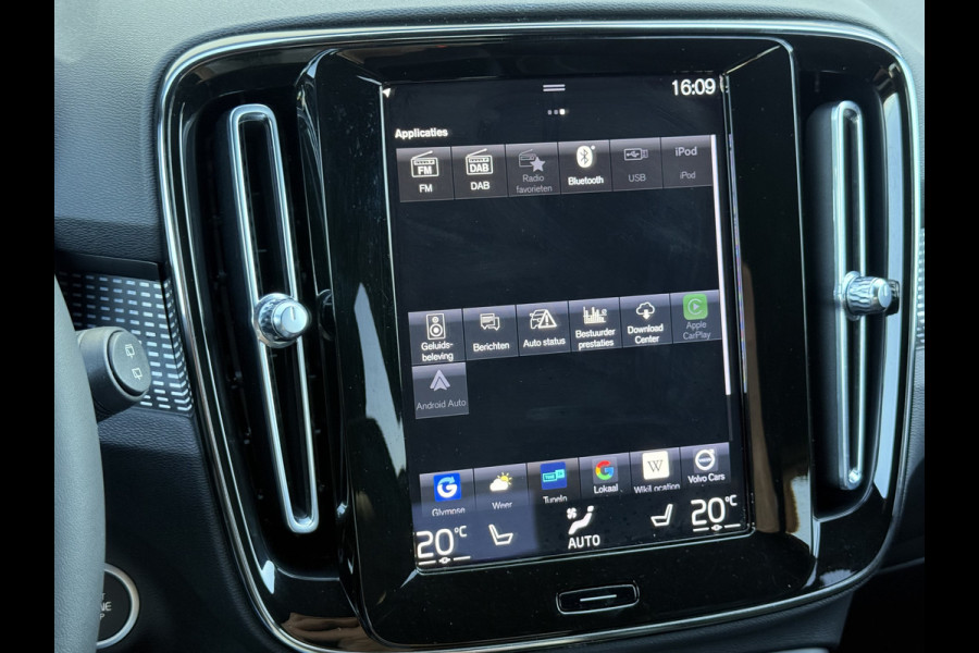 Volvo XC40 1.5 T4 Recharge R-Design | CarPlay | Camera | Keyless | LED | DAB+ | 19 inch