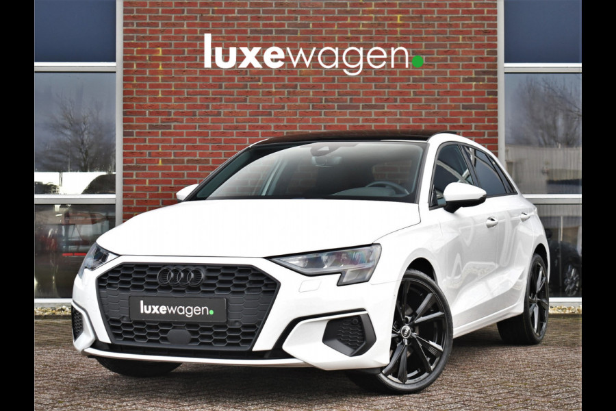 Audi A3 Sportback 35 TFSI 150pk Pano El-Klep Keyless Optic-black Carplay