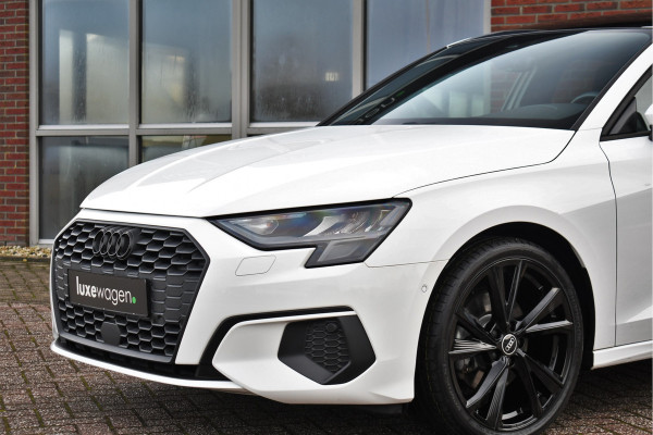 Audi A3 Sportback 35 TFSI 150pk Pano El-Klep Keyless Optic-black Carplay