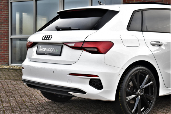 Audi A3 Sportback 35 TFSI 150pk Pano El-Klep Keyless Optic-black Carplay