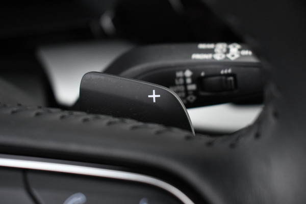 Audi A3 Sportback 35 TFSI 150pk Pano El-Klep Keyless Optic-black Carplay