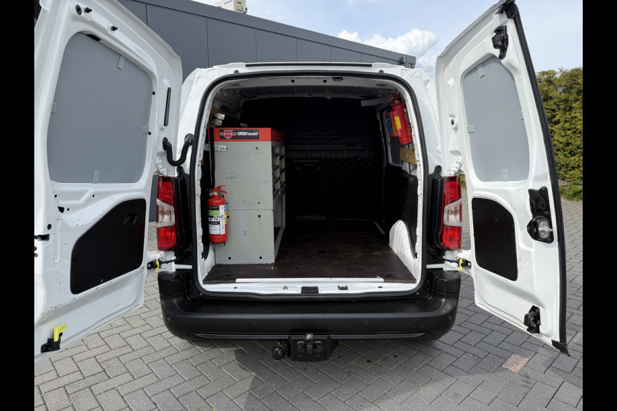 Opel Combo 1.5D 100 PK / L1H1 / 1e EIG. / TREKHAAK / AIRCO / CRUISE / CAMERA / INRICHTING / NAVI