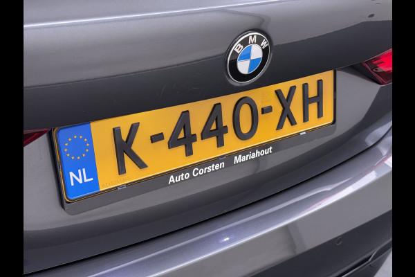 BMW 1-serie 118i Autom. Sport-Line Navi Ecc Live cockpit pro Sportstoelen Apple Carplay Android Auto Cruise Control Pdc Business Ed. Plus DAB Lmv 17" Adap.Led Regen-Lichtsensor Isofix 1e Eigenaar Origineel Nederlandse Auto Dealeronderhouden