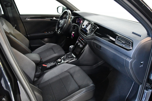 Volkswagen T-Roc 2.0 TSI 4Motion R Performence Akra Pano