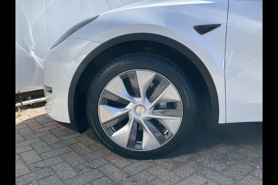 Tesla Model Y Long Range AWD 75 kWh FSD Computer 3