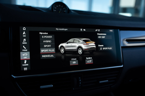 Porsche Cayenne Coupé 3.0 E-Hybrid - Origineel NL | Sport Chrono + | Panorama | Elek. Trekhaak | Bose