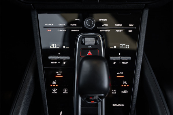 Porsche Cayenne Coupé 3.0 E-Hybrid - Origineel NL | Sport Chrono + | Panorama | Elek. Trekhaak | Bose
