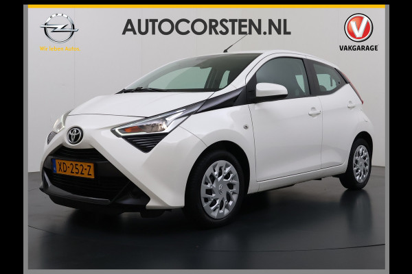 Toyota Aygo 1.0 VVT-i x-play 5drs Camera AppleCarplay AndroidAuto Airco Dab Usb Isofix Elek.Ramen/Spiegels Led Bluetooth Wegenbelasting 24,- p.m.