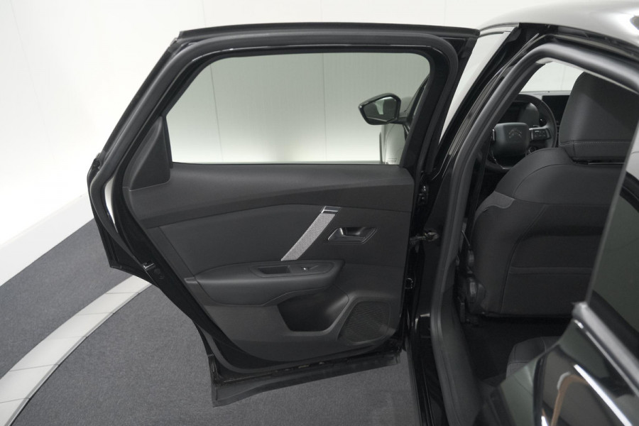 Citroën C4 Puretech 130 EAT8 Feel Pack | Camera | Head-Up Display | Navigatie | Parkeersensoren