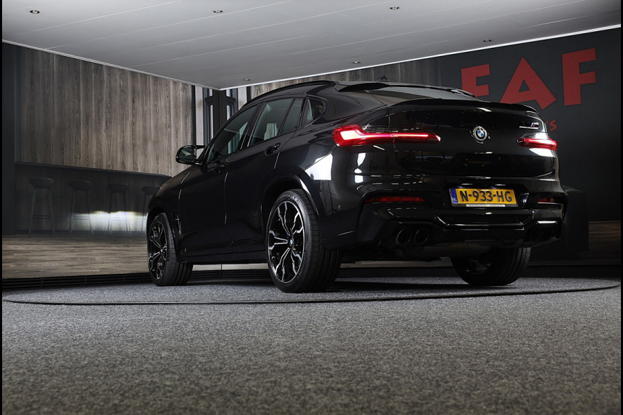 BMW X4 M Competition / Carbon / Head Up / Memory / Camera / Schaalstoelen / Leder / Dode Hoek / Cruise Control / Pano / 21 Inch