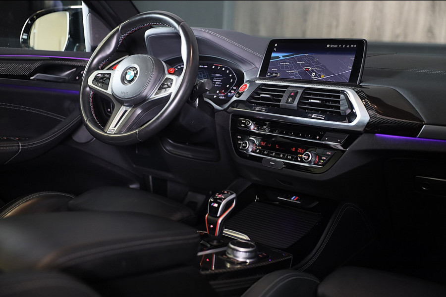BMW X4 M Competition / Carbon / Head Up / Memory / Camera / Schaalstoelen / Leder / Dode Hoek / Cruise Control / Pano / 21 Inch
